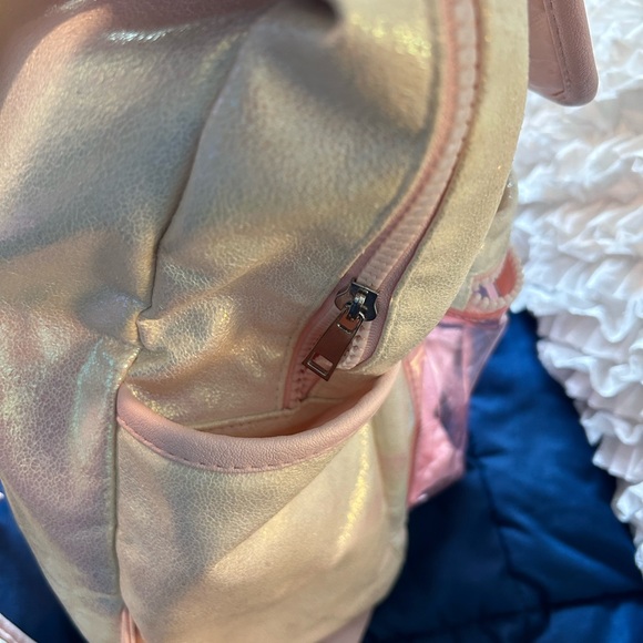 IRIDESCENT BACKPACK • Light Pink • Medium - Picture 4 of 16